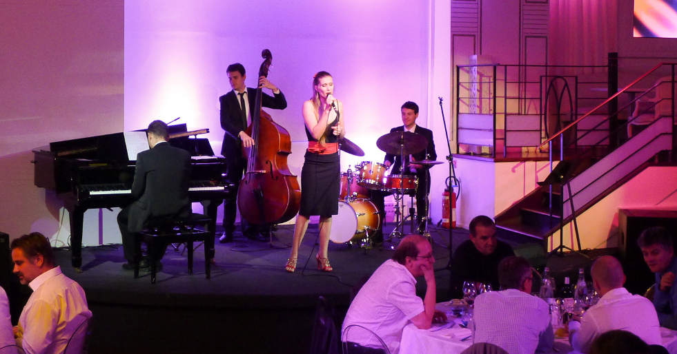 Chanteuse de Jazz pour Mariage, Cocktail, Evénementiel, Entreprises